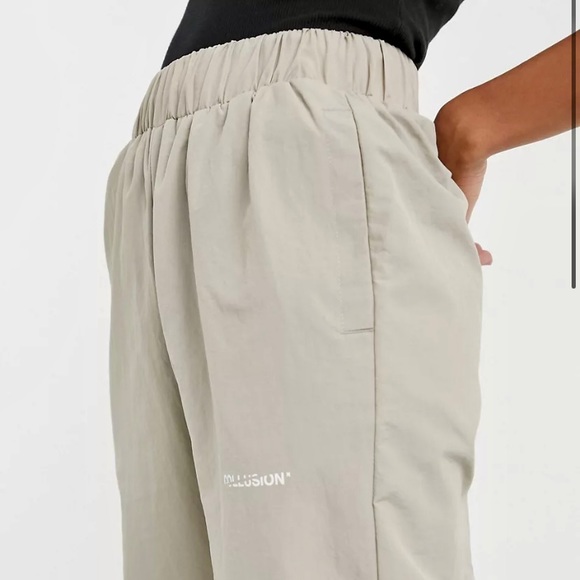 Collusion // nylon joggers - Picture 3 of 8